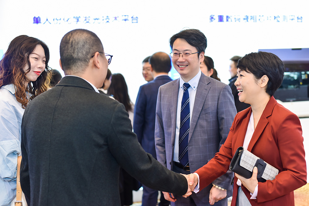 聽說，這里被伙伴們強勢圍觀了